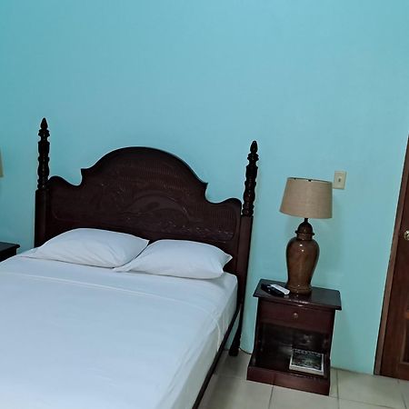 Banyan Rose Apartment Orange Walk Town Bagian luar foto